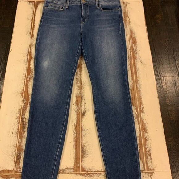 Joe's The Icon Mid Rise Skinny Ankle Jean with Frayed Hem - Picture 1 of 8